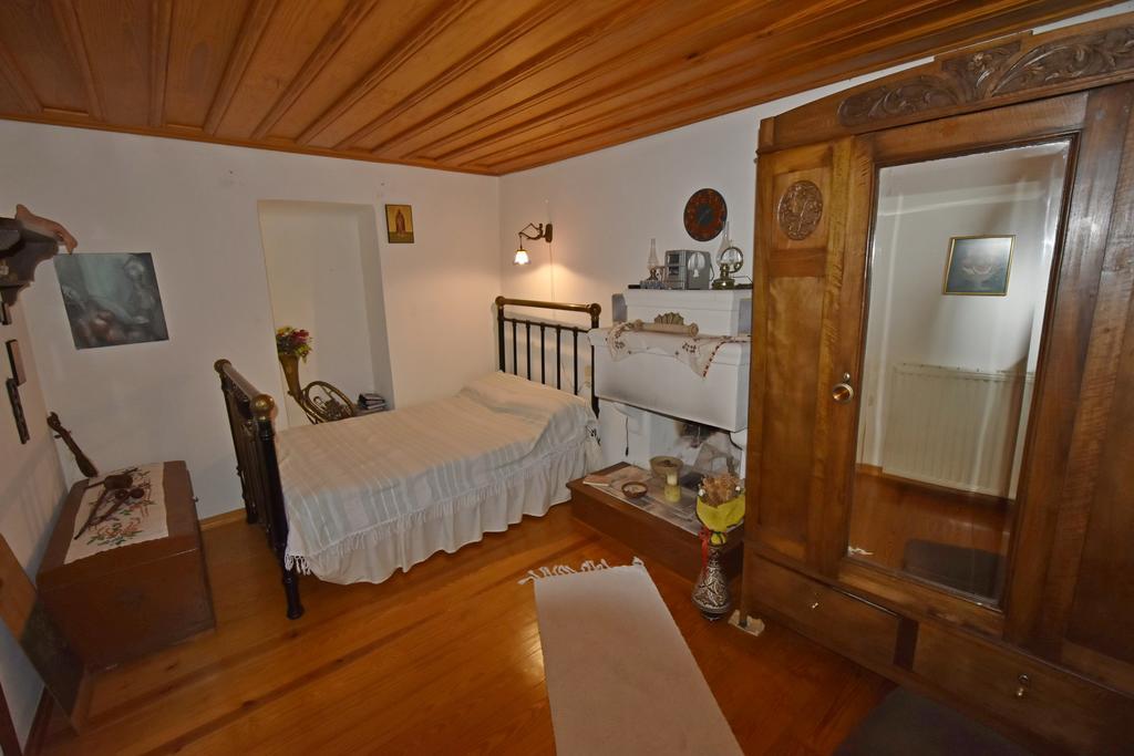 Archondiko Zafeiridi Villa Makrinítsa Exteriör bild